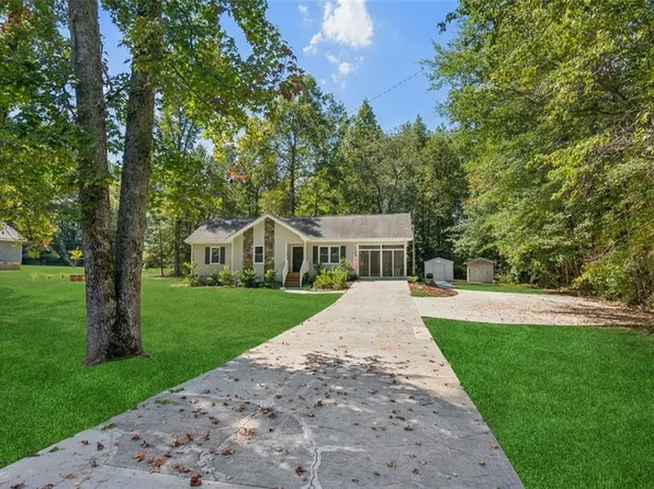 1223 Lavista Dr, Monroe, GA 30655