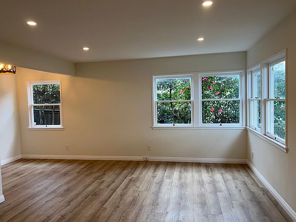 2nd image of 1363 N Grand Oaks Ave