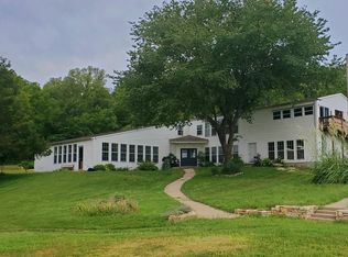 1141 E 1200th Rd, Lawrence, KS 66047