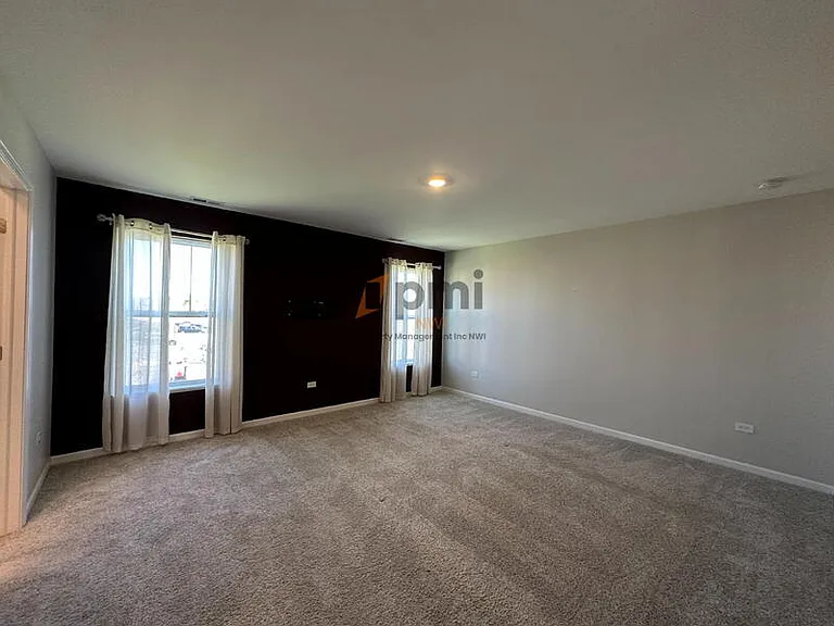 8366 Kannon Dr — Photo 20