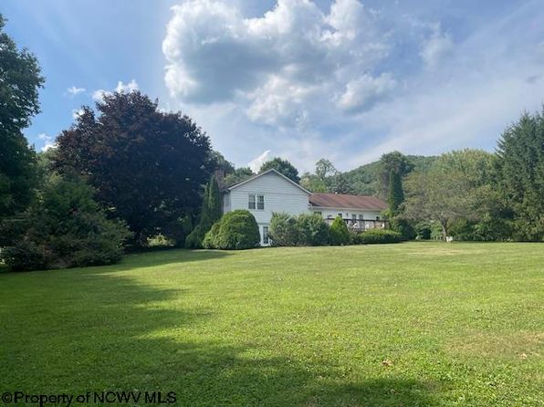 9517 Seneca Trl, Mill Creek, WV 26280