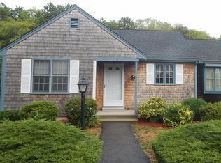 4 Debs Hill Rd, Yarmouth Port, MA 02675