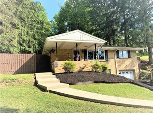 105 7th Street Ext, Trafford, PA 15085