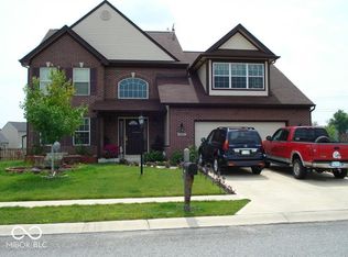 11615 Brook Crossing Ln, Indianapolis, IN
