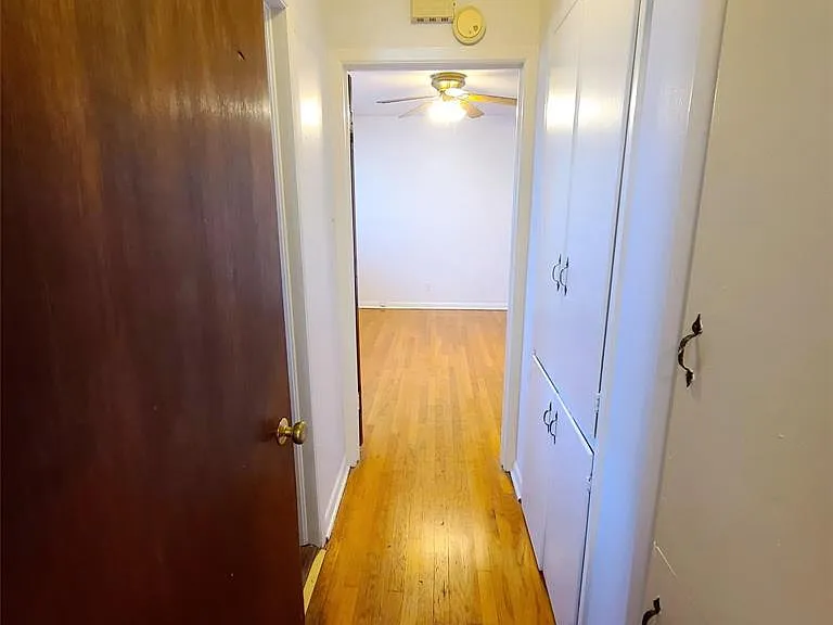 4916 Worth St #4 — Photo 6