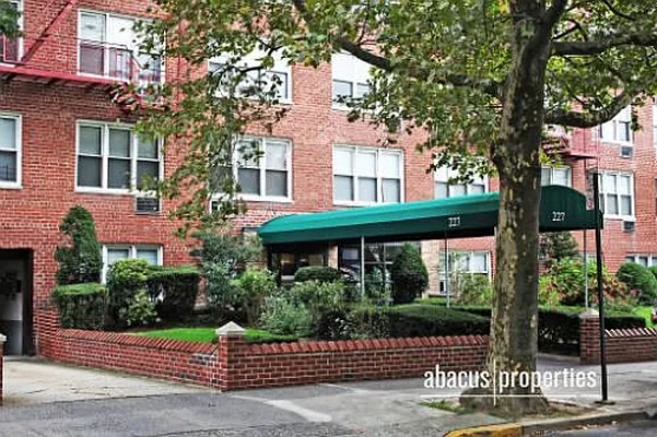 Sold by Abacus Properties | media 31