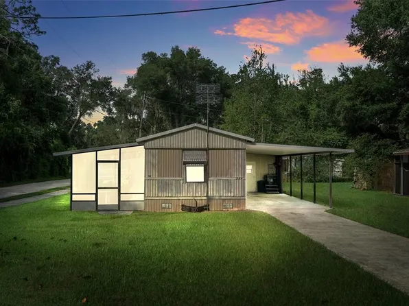 324 W Parker Ave, Bushnell, FL 33513