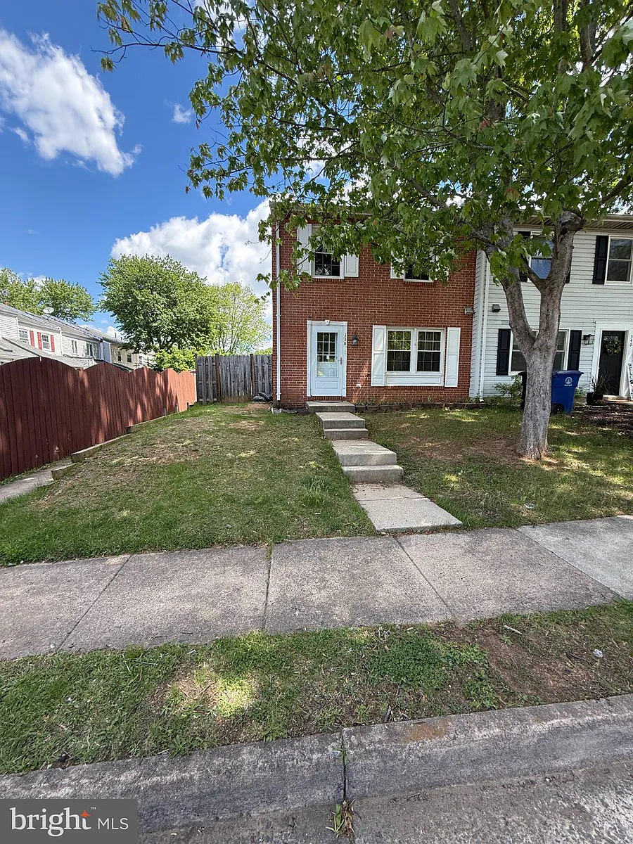 Building Photo - 338 Nansemond St SE