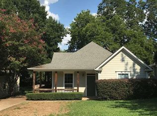 1880 Belmont Dr, Tyler, TX 75701