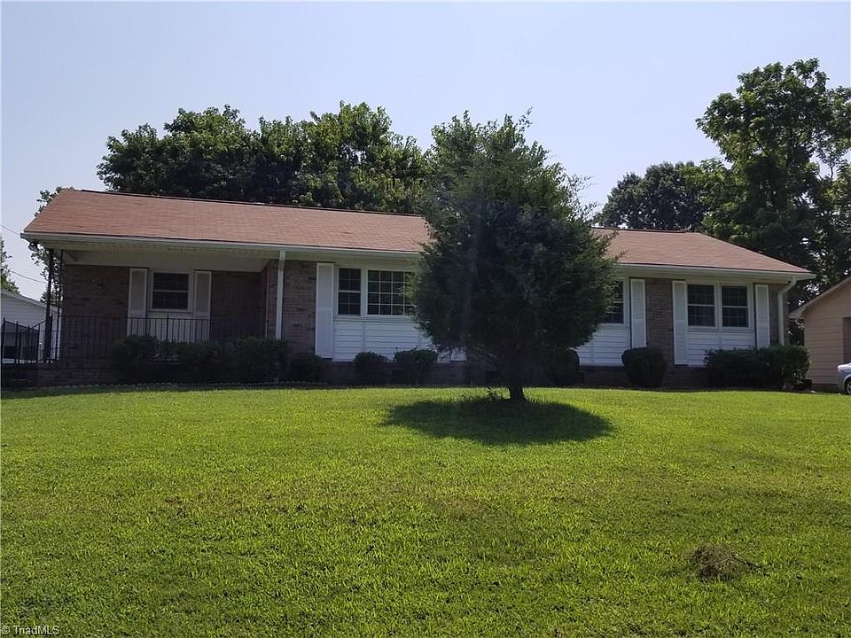 1st image of 3603 Fletcher Dr