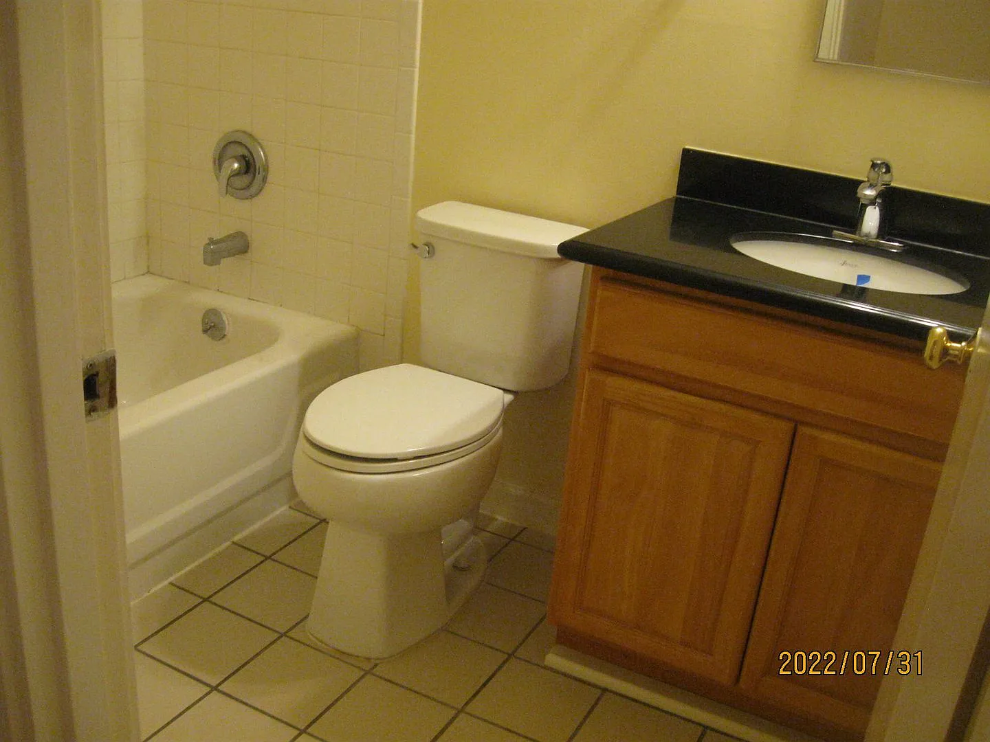 Townhouse Apartments — Photo 3