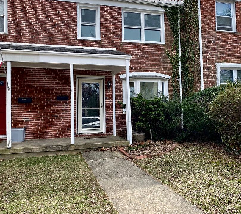 1st image of 125 Marburth Ave