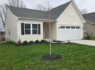 15229 Timber Ridge Dr, Middlefield, OH