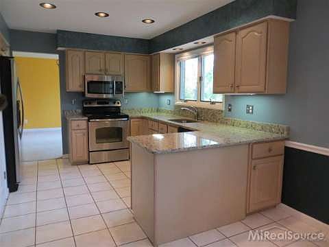 5th image of 4353 Stonehenge Ct