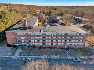 70 Farmington Ave UNIT 1B, New London, CT 06320