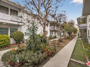 5227 Corteen Pl, Valley Village, CA 91607