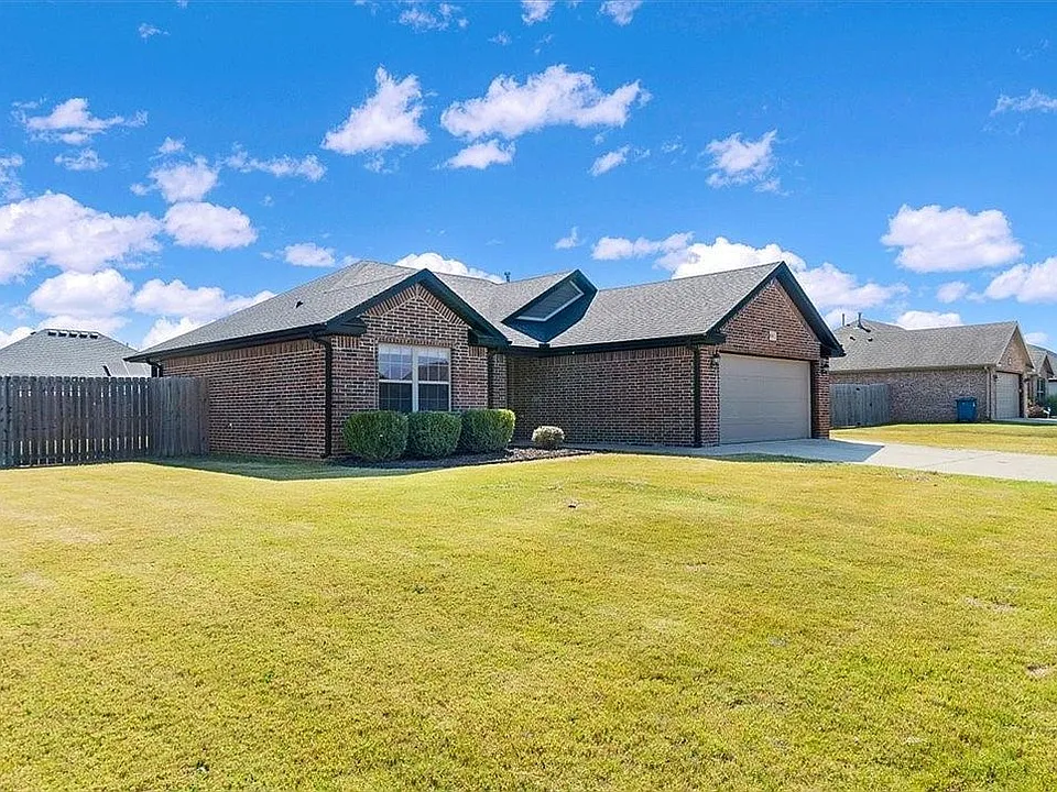 820 Washburn Dr