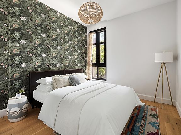 5th image of 552 Prospect Pl #2C