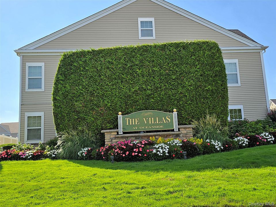 1st image of 19 Strangford Ct