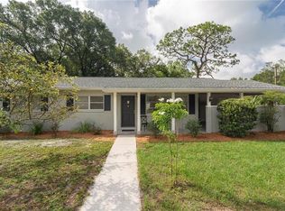 704 Vanderbaker Rd, Temple Terrace, FL 33617