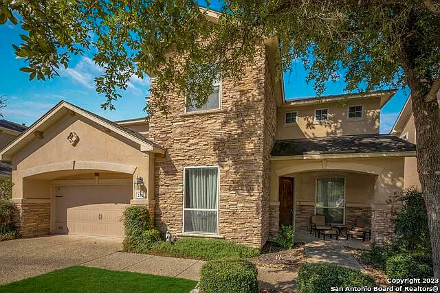 5 bed, 4.0 bath, 3607 sqft, $2,800 — Photo 3