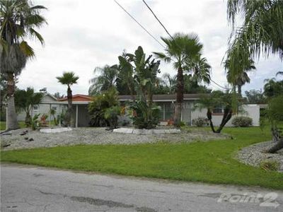 809 Blue Heron Blvd, Ruskin, FL, 33570