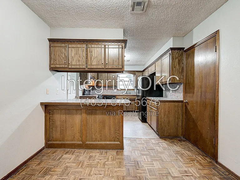 5233 Coble St — Photo 24
