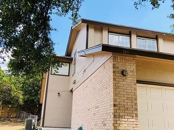2nd image of 125/127 Crest Dr