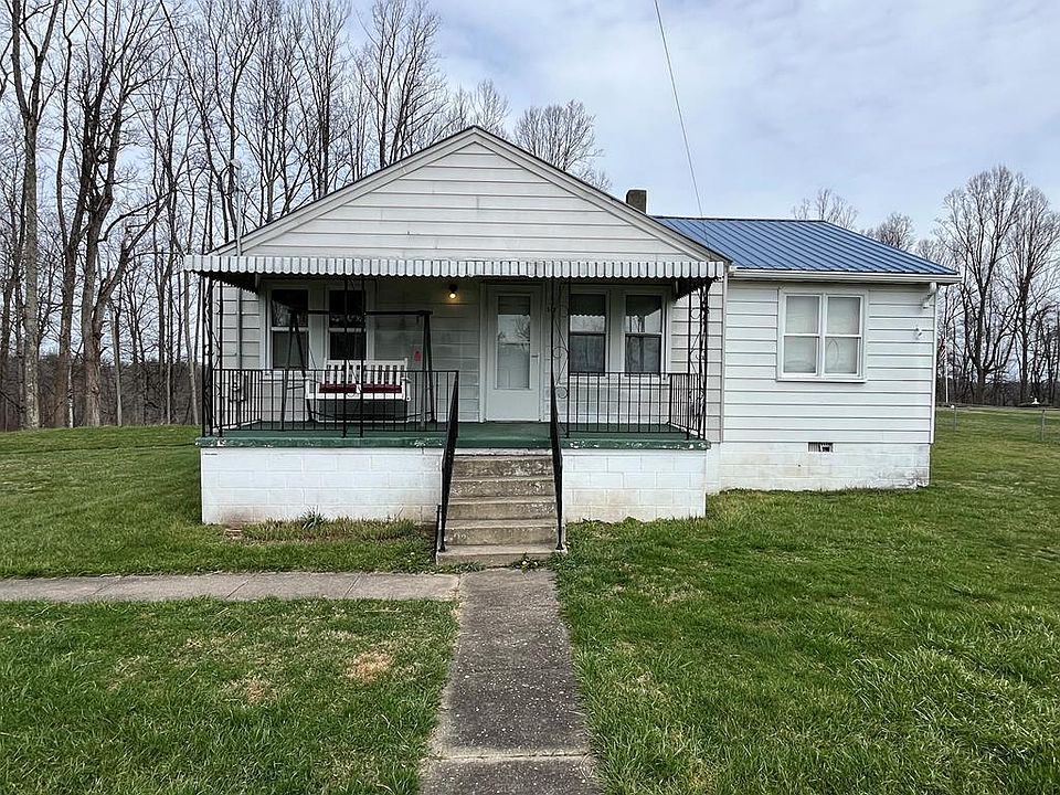 1st image of 581 Pemberton Rd