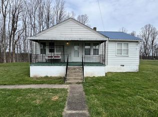 581 Pemberton Rd, Midway, WV 25878