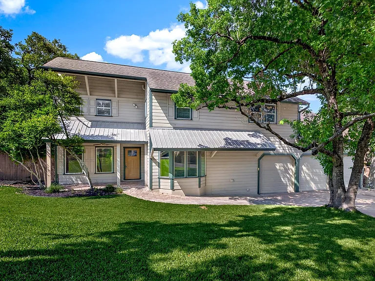 4301 Hyridge Dr — Photo 1
