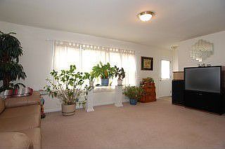 1st image of 512 W Park Ave
