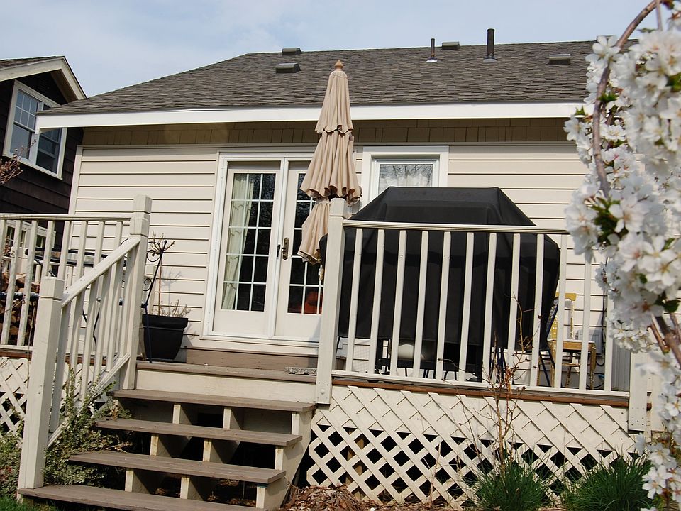 Back of 210 S. Connecticut
