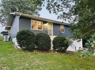 733 Holcomb Rd, Ringgold, GA 30736