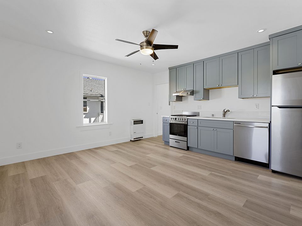 1st image of 1335 E 3rd St #8