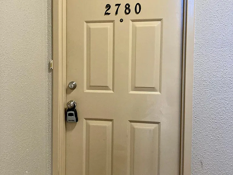 Unit door