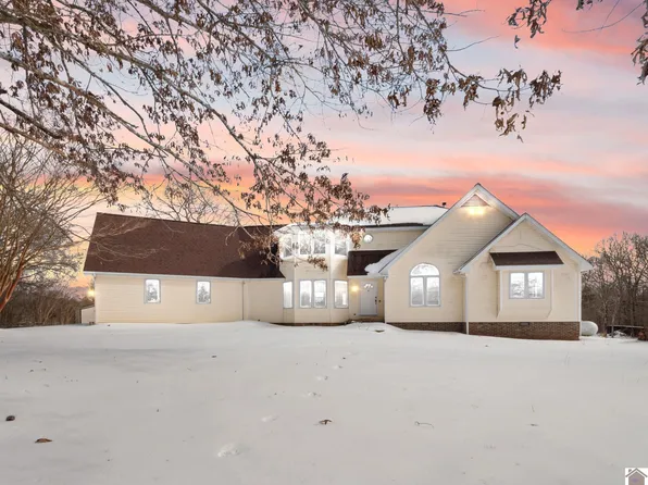 128 Geurin Rd, Murray, KY 42071