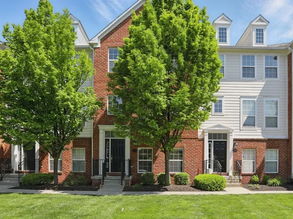 1111 Cavendish Dr, Carmel, IN 46032