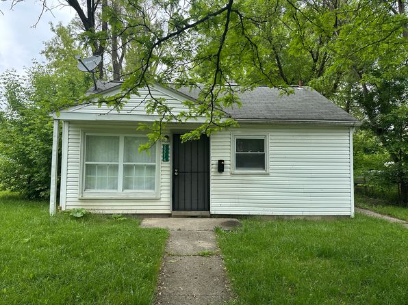 22214 Puritan St