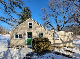 1716 W Jolly Rd, Lansing, MI 48910