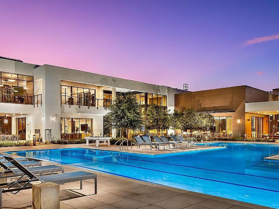 Clubhouse and Pool