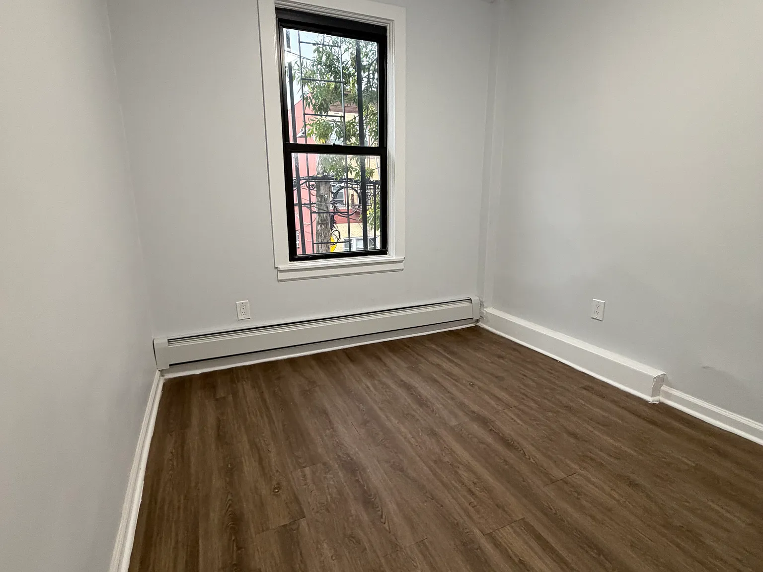 2 bed, $2,997 — Photo 4