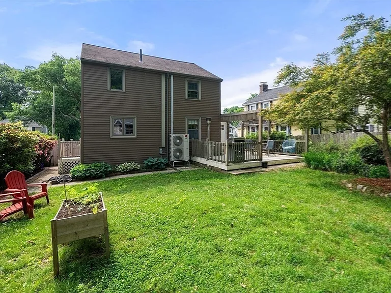 31 Braeburn Rd — Photo 35