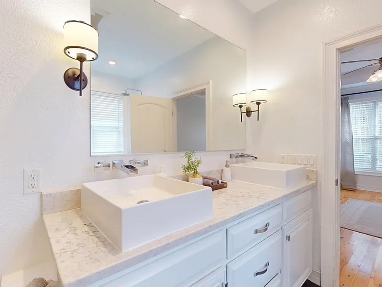100 Sweetbriar Lakes Dr — Photo 44