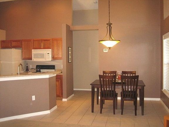 Eat in Kitchen