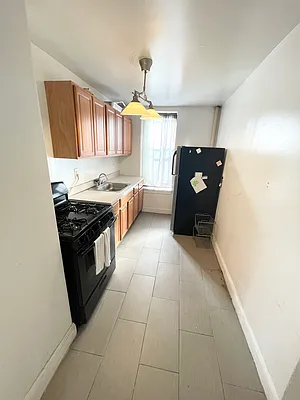 Rented by Carnegie Management Inc | media 11