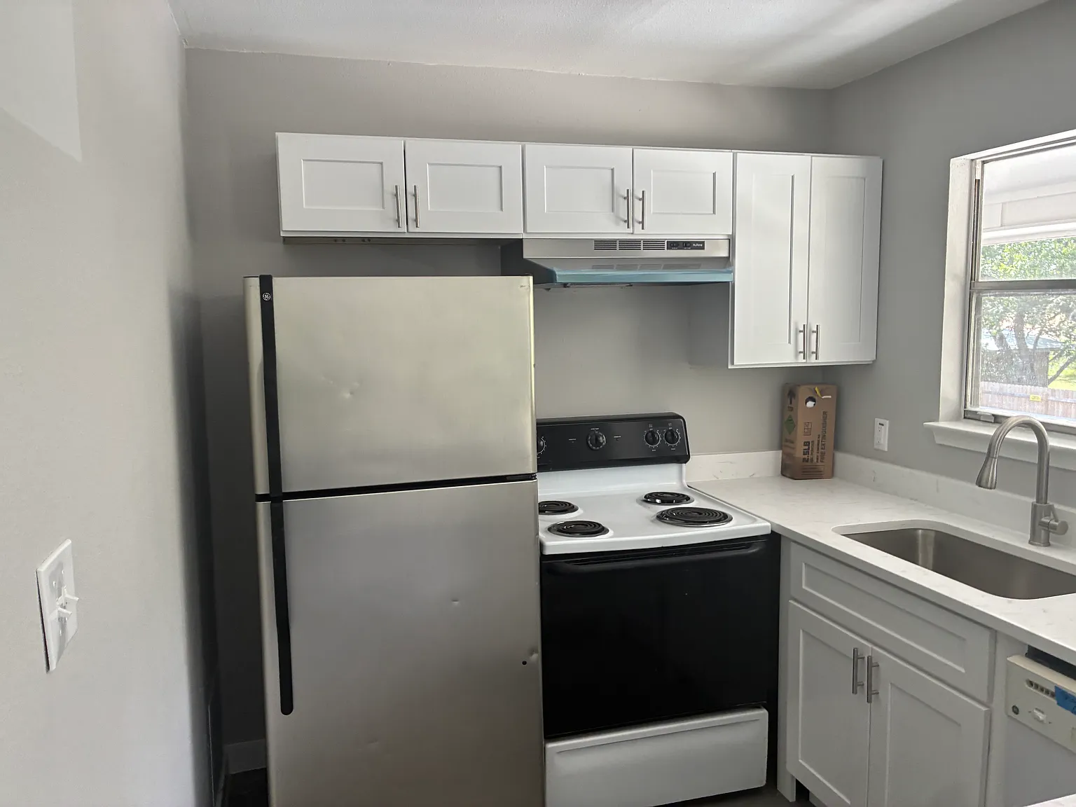 Apartments at Quintana — Photo 1