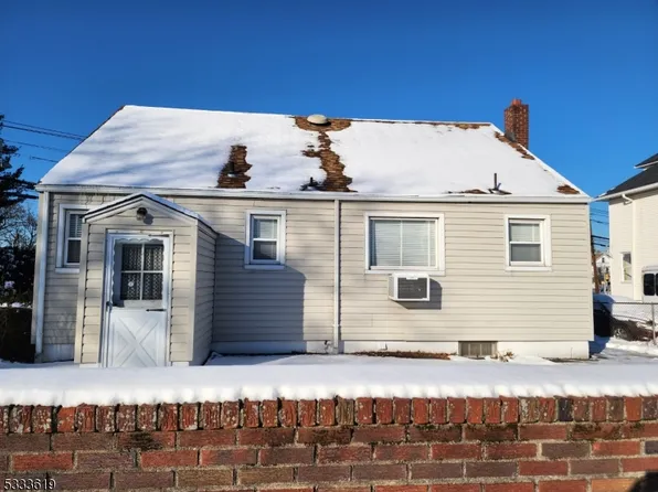 704 E 30th St, Paterson City, NJ 07513