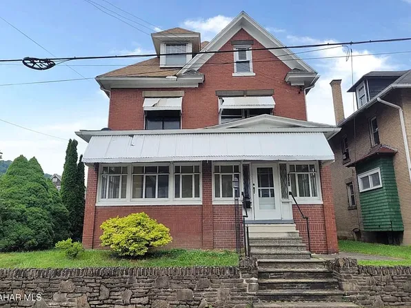 541 Pine St, Johnstown, PA 15902