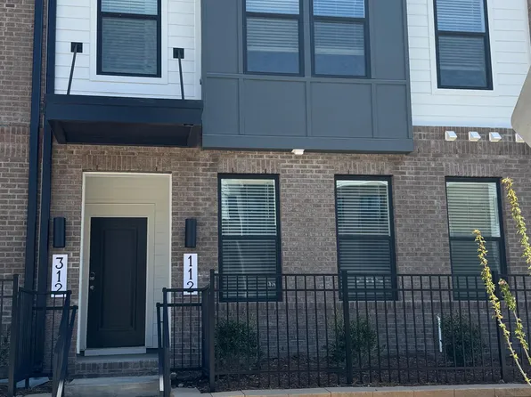 620 Hedrick Ridge Rd #112, Cary, NC 27519